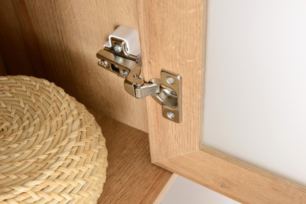 Set av badmöbler om 5 delar