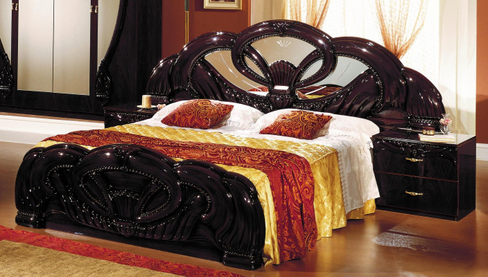 Säng exklusiv med klädd design, ny italiensk möbel