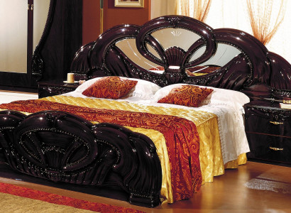 Säng exklusiv med klädd design, ny italiensk möbel