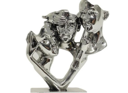 Dekorativ statyett i silver 22 cm