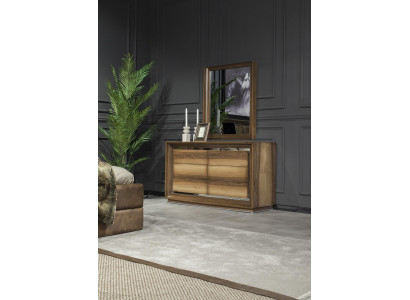 Modern lastskåp + spegel för lyxig förvaring