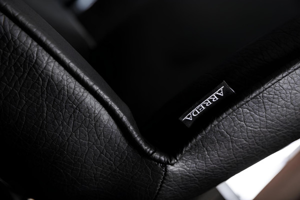 Luxe matbordset, bord med 4 hopfällbara stolar