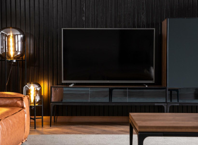 TV-bord med inbyggd skåp