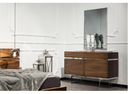 Lyxigt sovrumsmöblemang, nattduksbord, garderob, nattduksbord, spegel i 6 delar