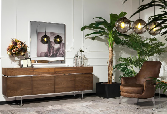 Set med 9 delar med bord, stolar och möbler