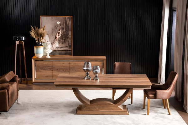 Elegant matbord med ben