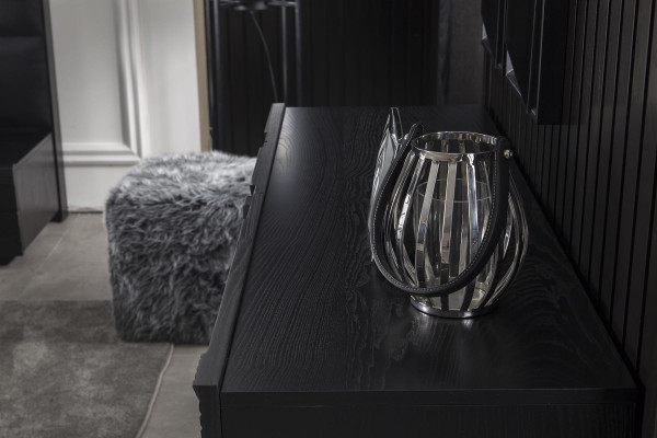 Svart mobil skåp på 138 cm