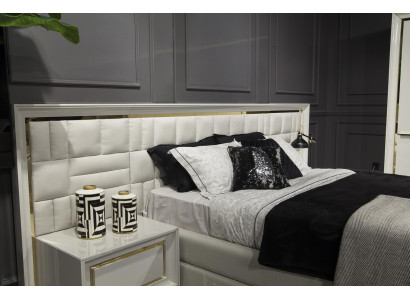 Sängmöbelset Balta zelta 4 delar sängbord