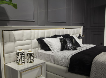 Sängmöbelset Balta zelta 4 delar sängbord