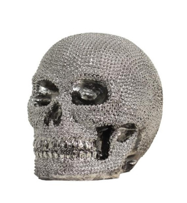 Modern skulptur av skalle med silversten dekorationer