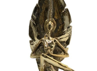 Zelta jogas figūras dekoratīvā skulptūra