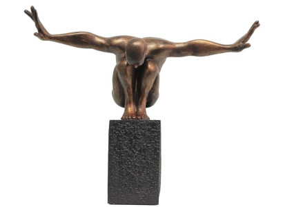 Staty skulptur dekoration handdesign med bas 55 cm