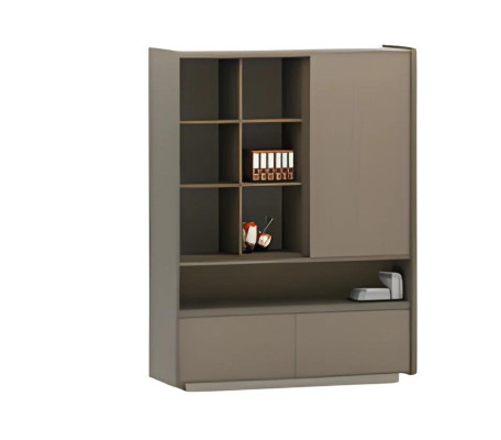 Modern skrivbord med hyllor och lådor för dokument