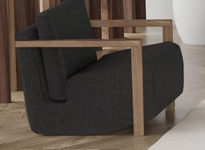 Praktisk och funktionell stol