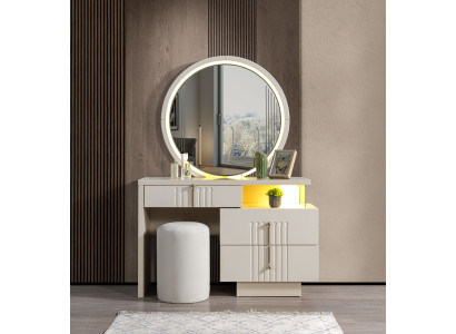 Elegant sminkbord med spegel