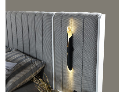 Sovrumsmöbelset med säng och 2 moderna sängbord