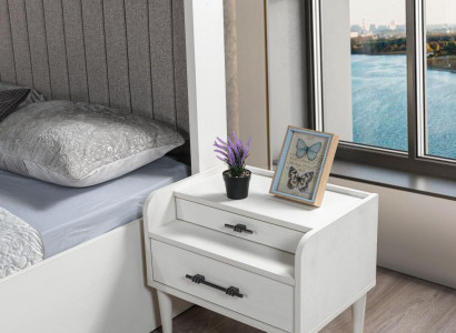 Elegant modern vit nattduksbord