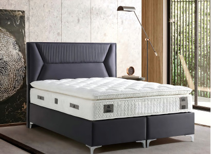 Säng elegant grå med madrass av tyg och trä