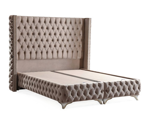 Säng elegant med brun tyg