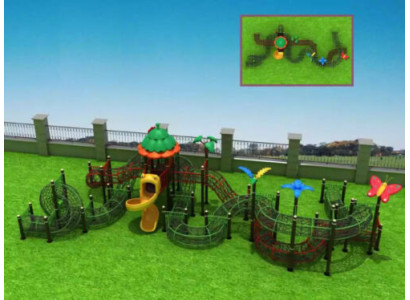 Sportkomplex im Freien Kinderklettergarten Spielplatz Öffentlich Freizeitpark