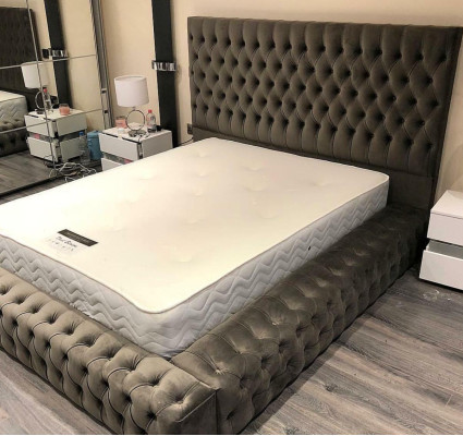 Chesterfield Bett Schlafzimmer Betten Textil 180x200cm Samt Big Hotel Betten Neu
