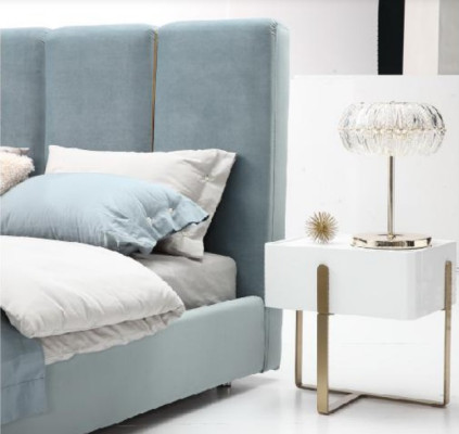 Schlafzimmer 3 tlg. Set Bett 2x Nachttisch Konsole Polster Betten Doppel Hotel