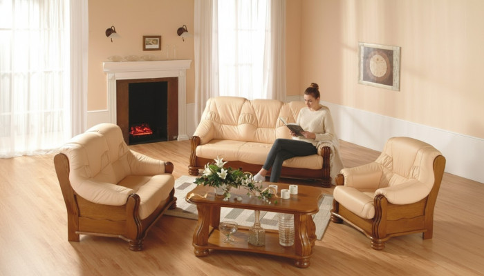 Klassik Sofagarnitur Holz 3+1 Komplettes Set Sitz Polster Couchgarnitur