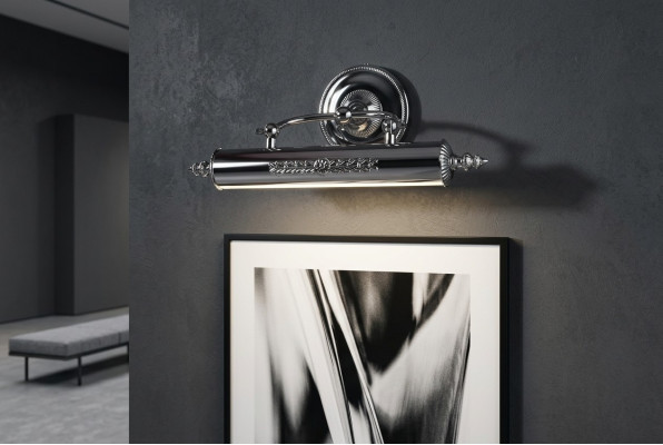 Elegant vägglampa för vardagsrum med lyxig metallbas