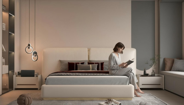 Sängram i beige med gyllene detaljer, modern design, sänggavel för sovrum