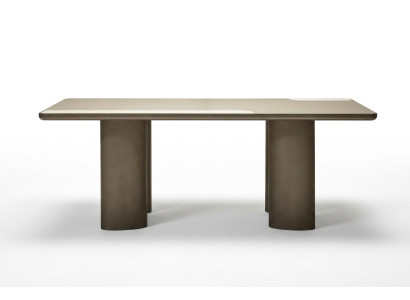 Modern och elegant matbord