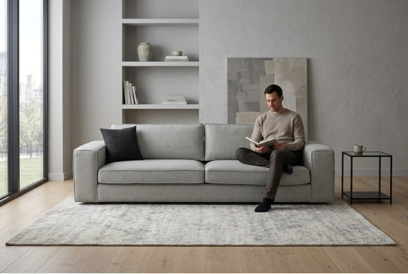 Modern bänk med en lätt stil och mjuk komfort