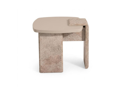 Beiger Beistelltisch aus Holz quadratisch modern Sofatisch Wohnzimmertisch